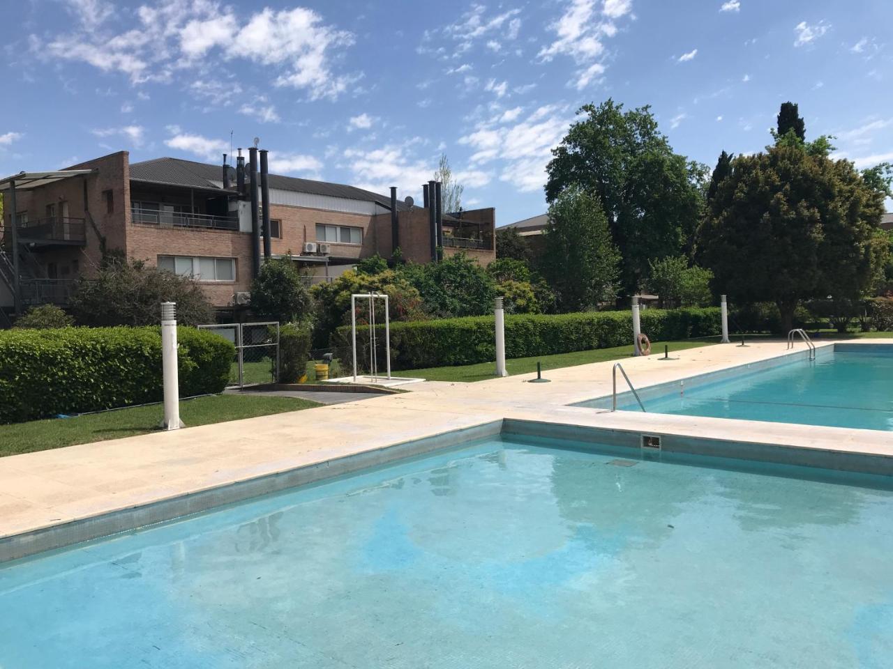 Apartamento En Country Pilar Piscina Parrilla Propia Hasta 4 Personas Ngoại thất bức ảnh